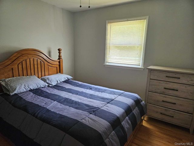 21 VERPLANCK Avenue, Hopewell Junction, NY 12533