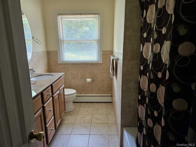 21 VERPLANCK Avenue, Hopewell Junction, NY 12533