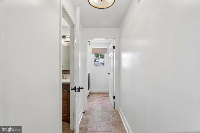 15764 BEAU RIDGE DR, Woodbridge, VA 22193