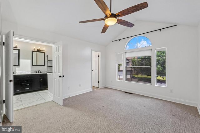 15764 BEAU RIDGE DR, Woodbridge, VA 22193
