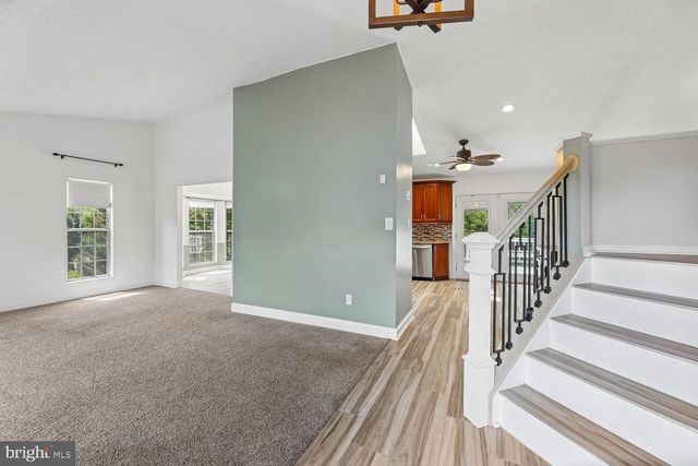 15764 BEAU RIDGE DR, Woodbridge, VA 22193