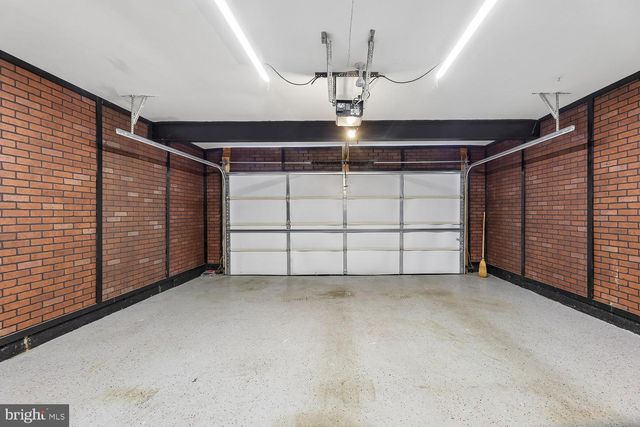 15764 BEAU RIDGE DR, Woodbridge, VA 22193