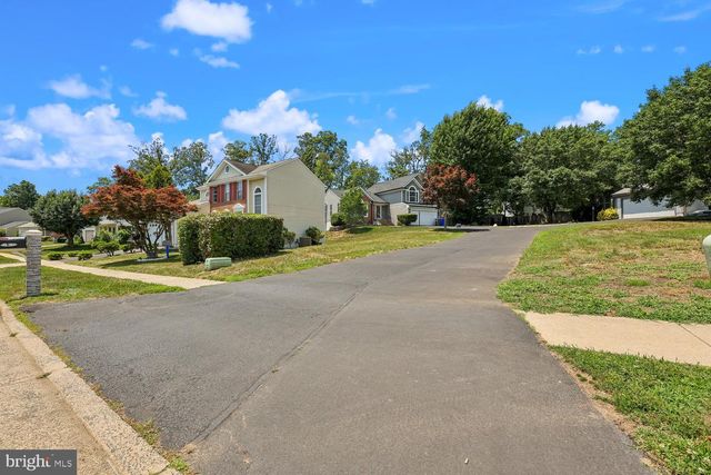 15764 BEAU RIDGE DR, Woodbridge, VA 22193