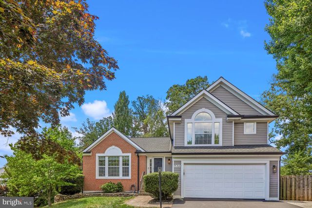 15764 BEAU RIDGE DR, Woodbridge, VA 22193