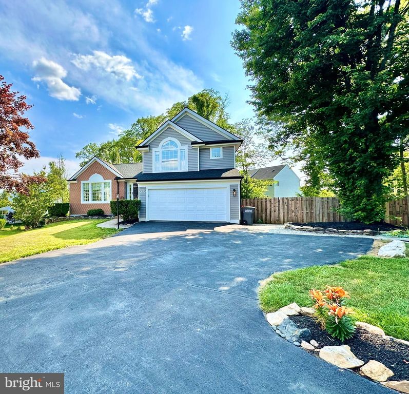 15764 BEAU RIDGE DR, Woodbridge, VA 22193