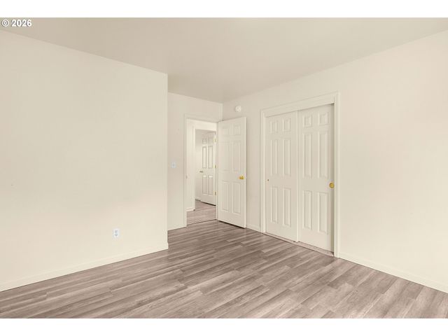 106 UMPQUA VIEW Dr, Roseburg, OR 97471