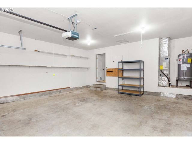 106 UMPQUA VIEW Dr, Roseburg, OR 97471