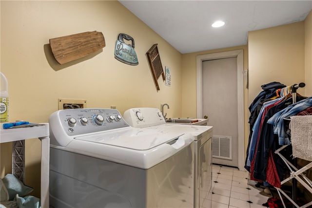 17556 Timberlake Trail, Rogers, AR 72756