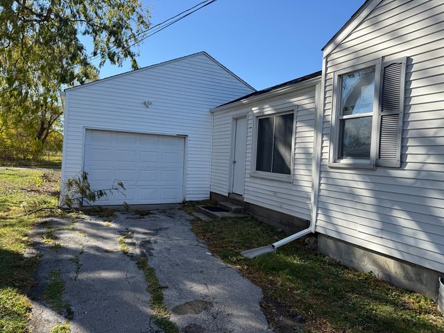 625 S Gordon Avenue, Kankakee, IL 60901