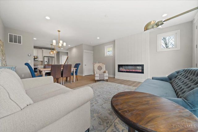 1906 Pogue Avenue, Cincinnati, OH 45208