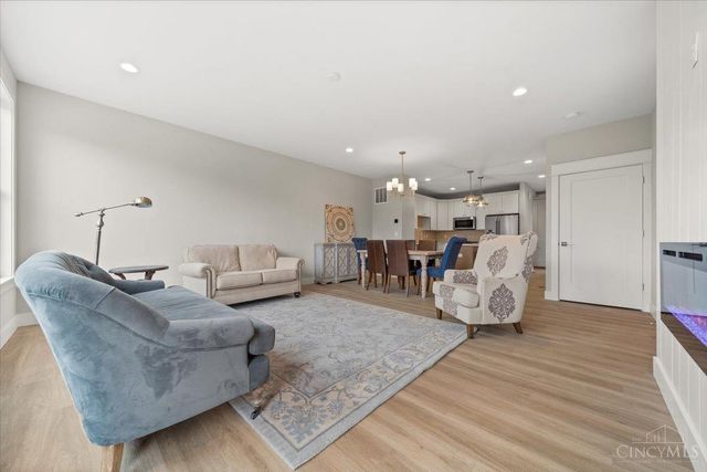 1906 Pogue Avenue, Cincinnati, OH 45208