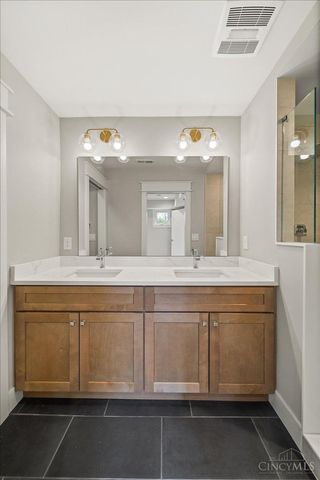 1906 Pogue Avenue, Cincinnati, OH 45208