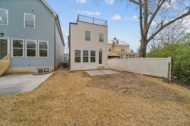 1906 Pogue Avenue, Cincinnati, OH 45208