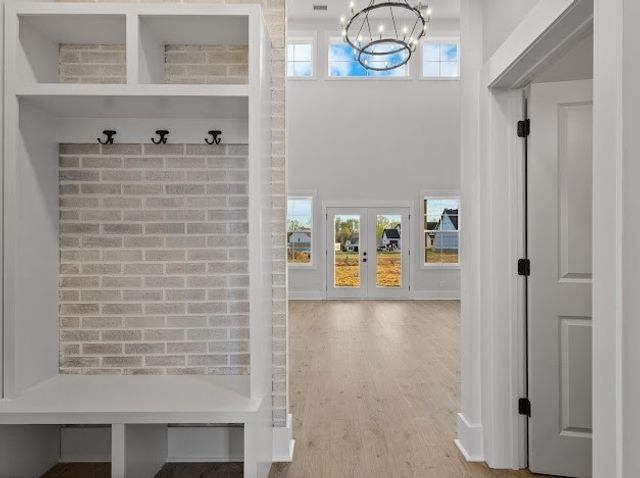 339 Ellington Dr, Clarksville, TN 37043