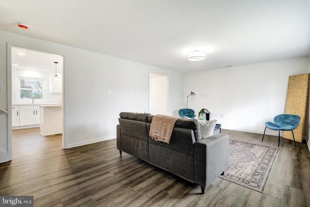 2640 HEMLOCK DR, Columbia, PA 17512