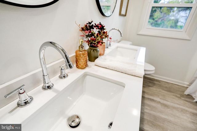 2640 HEMLOCK DR, Columbia, PA 17512