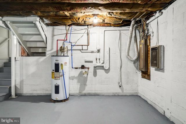 2640 HEMLOCK DR, Columbia, PA 17512