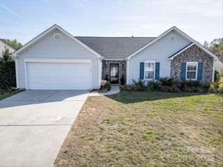4002 Shadow Pines Circle, Indian Trail, NC 28079