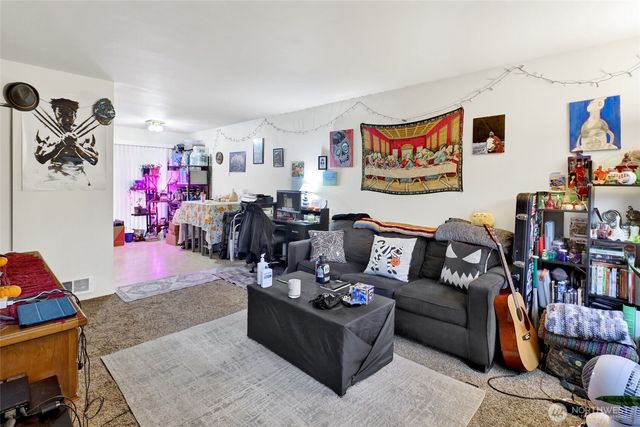 2409 Xenia Street, Bellingham, WA 98229