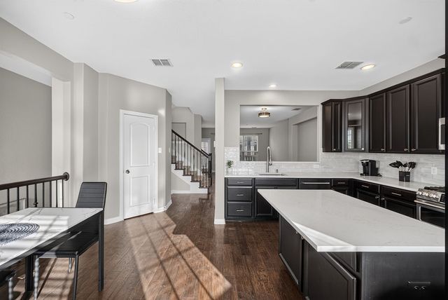 7880 Oxer Drive, Irving, TX 75063