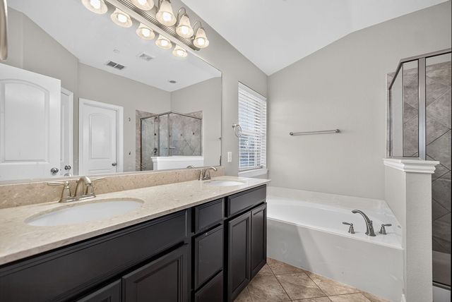 7880 Oxer Drive, Irving, TX 75063