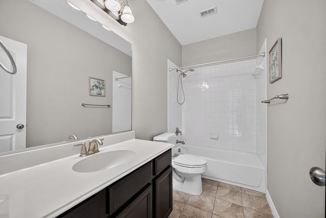 7880 Oxer Drive, Irving, TX 75063