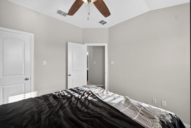 7880 Oxer Drive, Irving, TX 75063