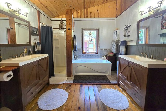 1825 County Road 323, Eureka Springs, AR 72632