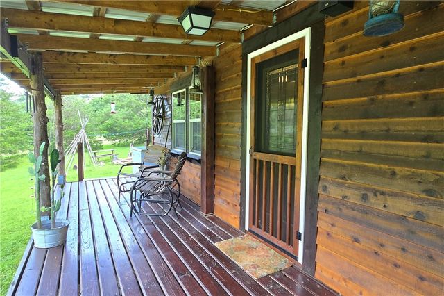 1825 County Road 323, Eureka Springs, AR 72632