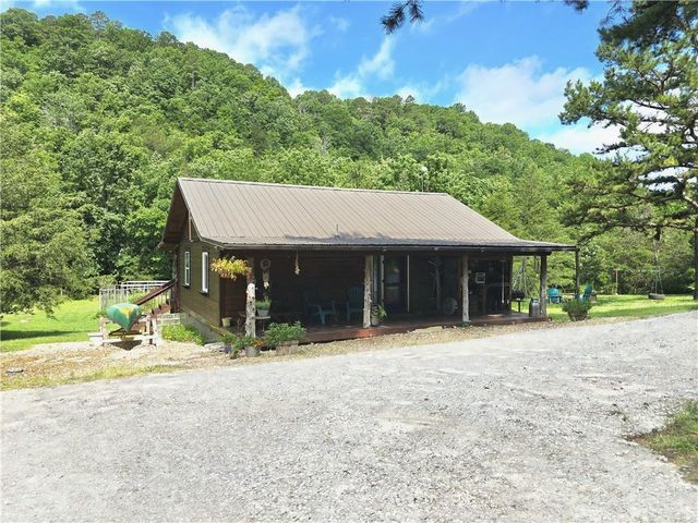 1825 County Road 323, Eureka Springs, AR 72632