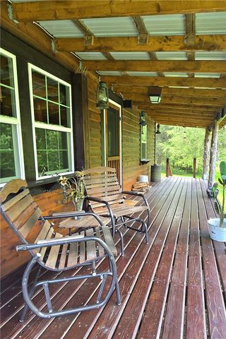 1825 County Road 323, Eureka Springs, AR 72632
