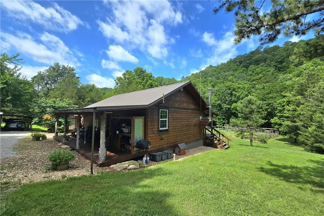 1825 County Road 323, Eureka Springs, AR 72632