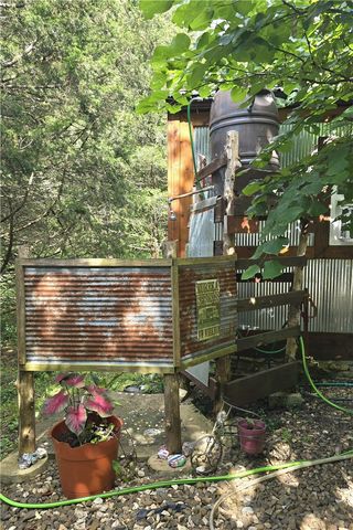1825 County Road 323, Eureka Springs, AR 72632