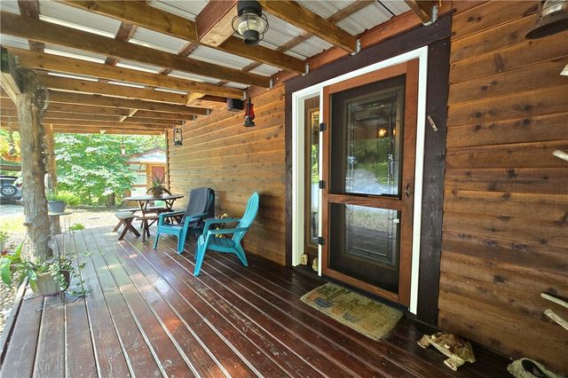 1825 County Road 323, Eureka Springs, AR 72632