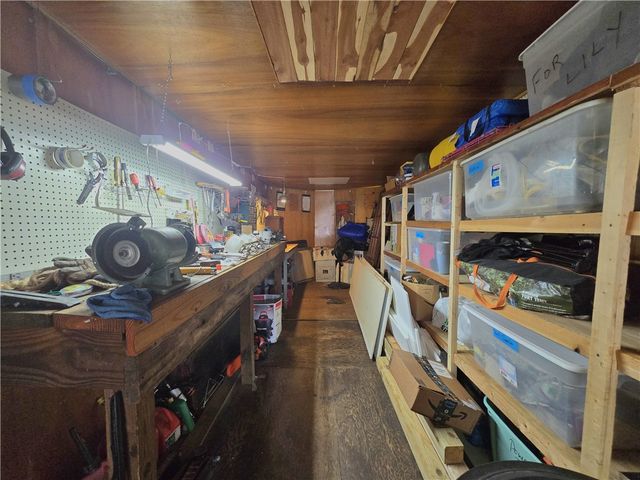 1825 County Road 323, Eureka Springs, AR 72632