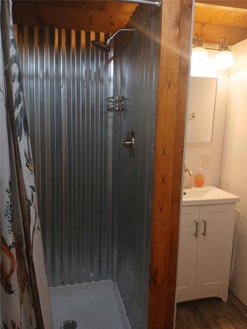 1825 County Road 323, Eureka Springs, AR 72632