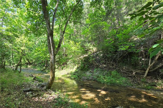 1825 County Road 323, Eureka Springs, AR 72632
