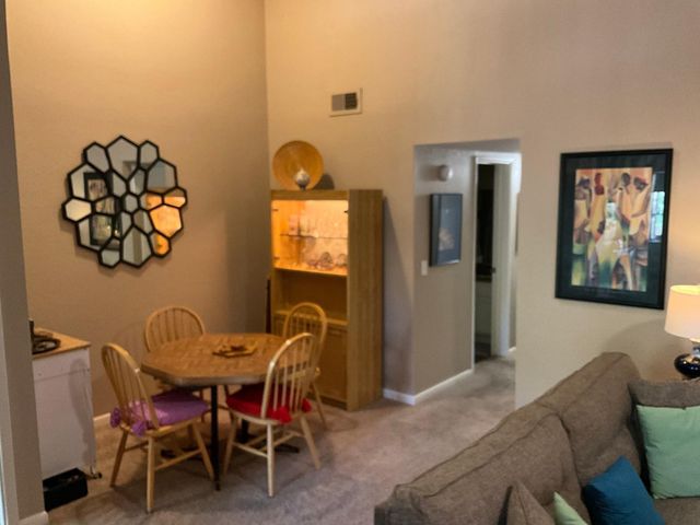 747 S Extension Road Unit 207, Mesa, AZ 85210