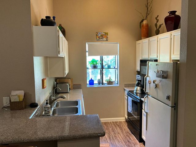 747 S Extension Road Unit 207, Mesa, AZ 85210