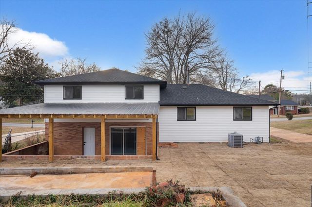 423 Fairmont Drive, Greenville, SC 29605