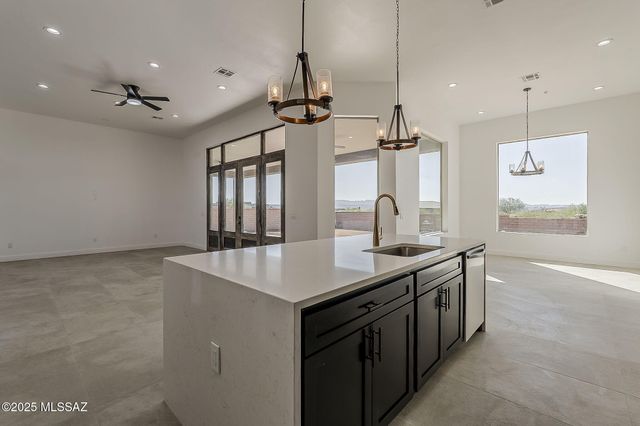 155 N Scenic Vista Drive, Sahuarita, AZ 85629