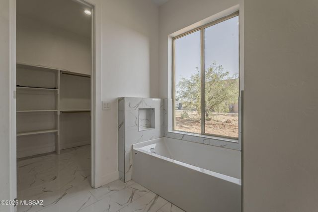 155 N Scenic Vista Drive, Sahuarita, AZ 85629