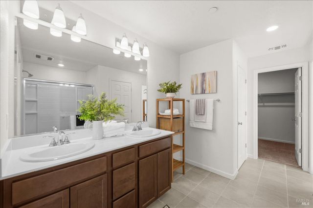 5019 Librarian Ct, Vacaville, CA 95687