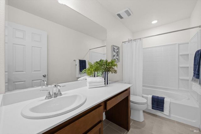 5019 Librarian Ct, Vacaville, CA 95687