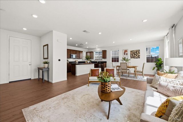 5019 Librarian Ct, Vacaville, CA 95687