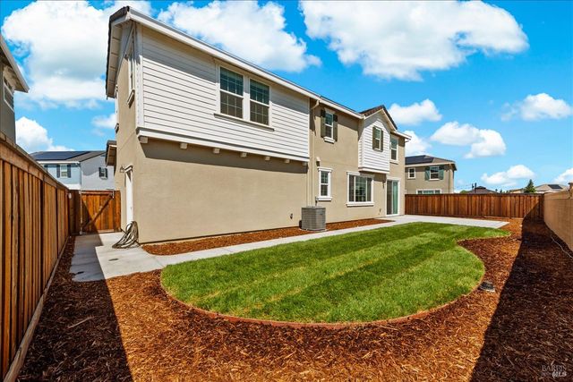 5019 Librarian Ct, Vacaville, CA 95687