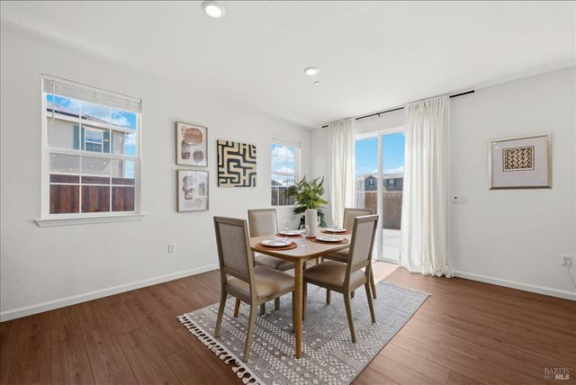 5019 Librarian Ct, Vacaville, CA 95687