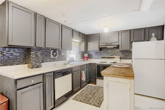 951 17th Avenue, Longmont, CO 80501