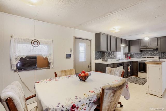 951 17th Avenue, Longmont, CO 80501