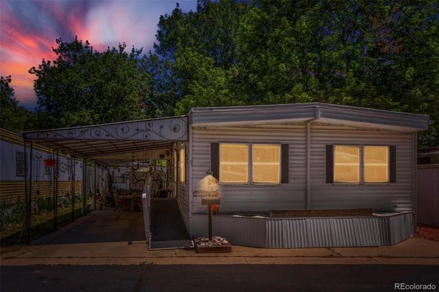 951 17th Avenue, Longmont, CO 80501